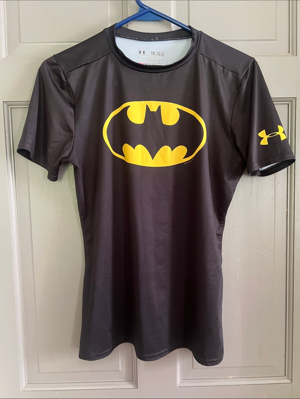 Under Armour Alter Ego Batman Compression t-shirt Youth Size XL